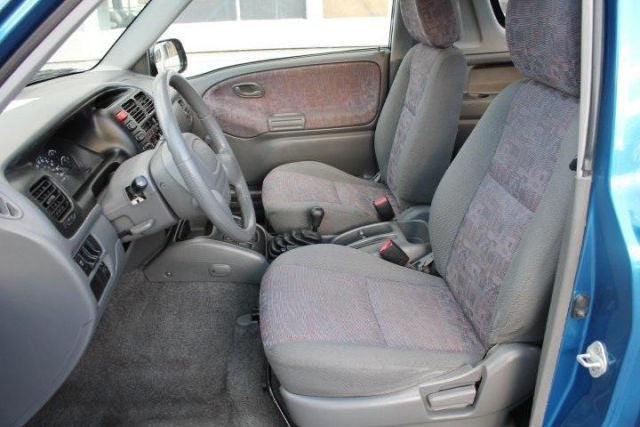 Chevy/GMC Tracker Bucket Seats