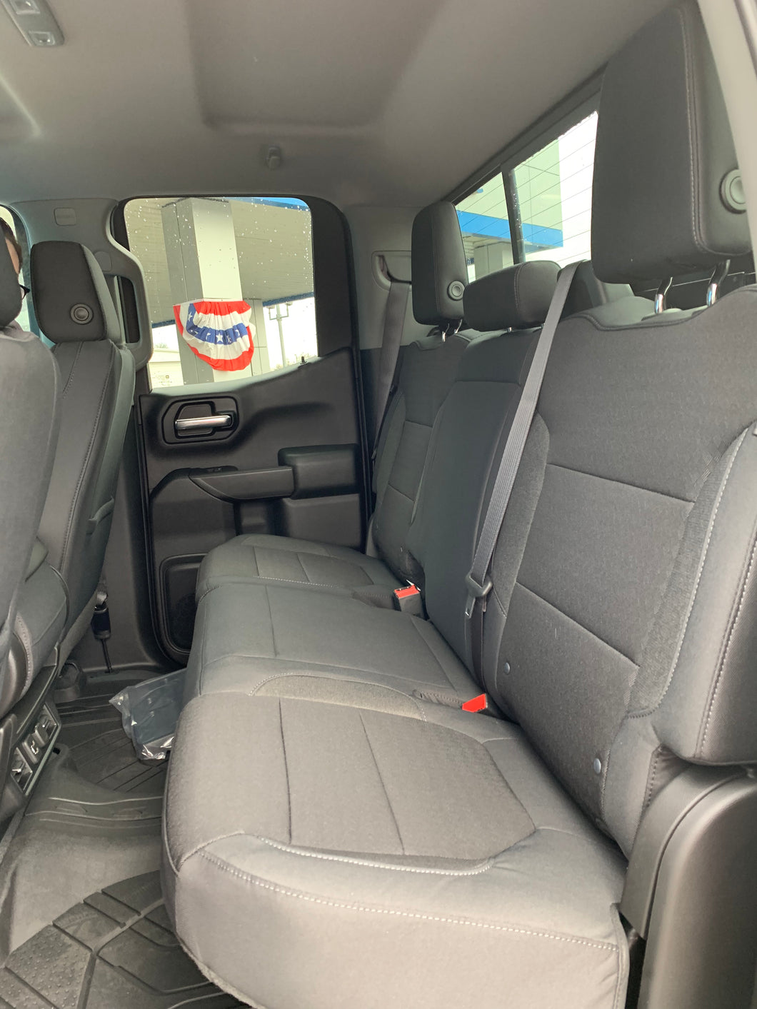 Chevy/GMC 1500/2500/3500 Double Cab Rear Seat Covers 60/40 Solid Back