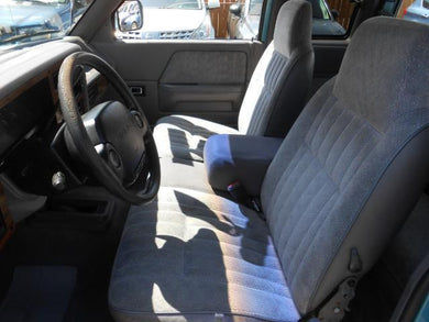 Dodge Dakota 60/40 Seat Covers with an Armrest