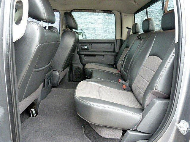 Dodge Ram 1500/2500/3500 40/60 Seats with an Armrest