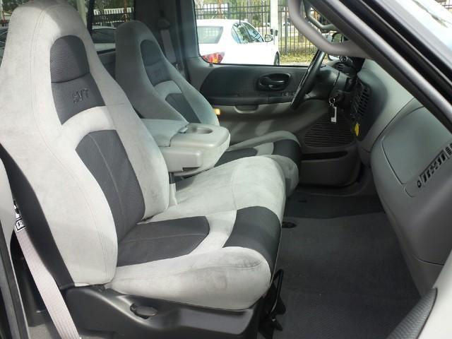 Ford F-150 40/60 with Molded Headrests