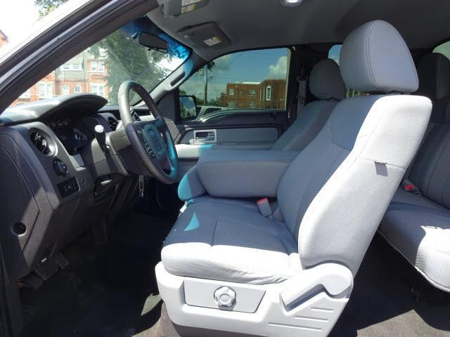 Ford F-150 40/20/40 Front Seat Covers with No Cupholders
