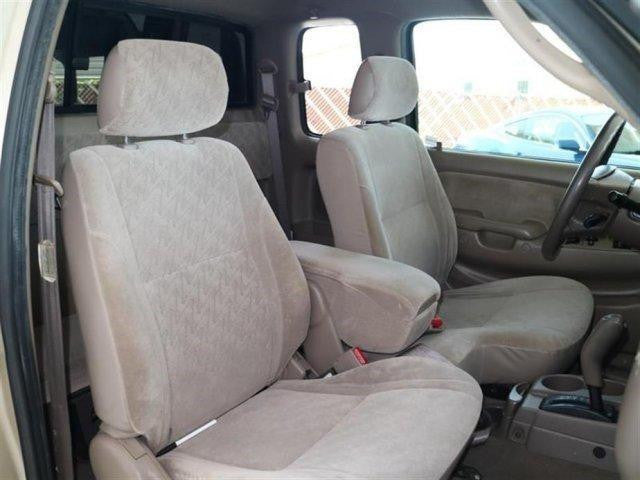 Toyota Tacoma 60/40 Seat with a Console