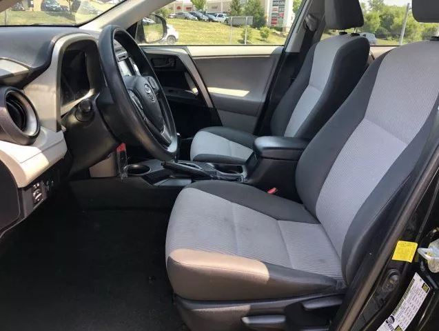 Toyota Rav4 Bucket Seats with Adjustable Headrests